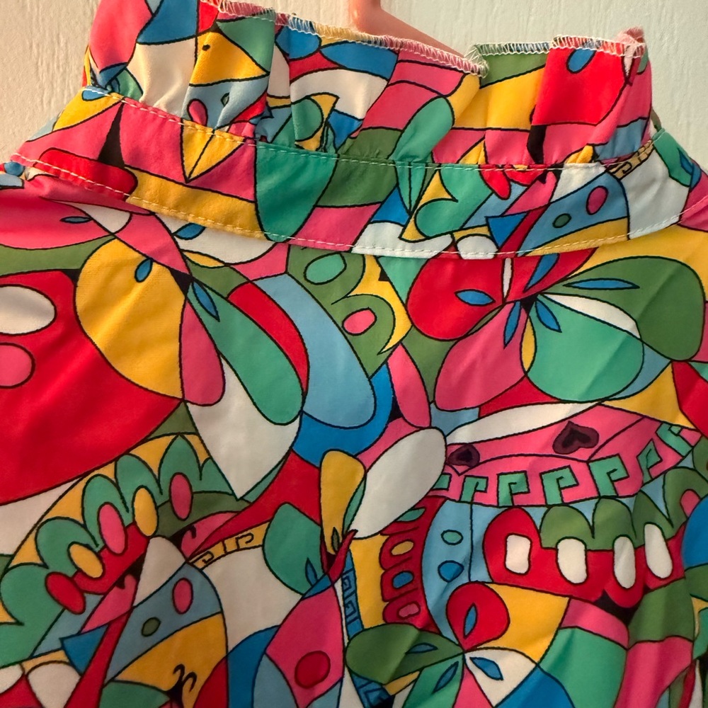The Sixties are Back! Colorful Floral Shirt Dress - Picture 8 of 12